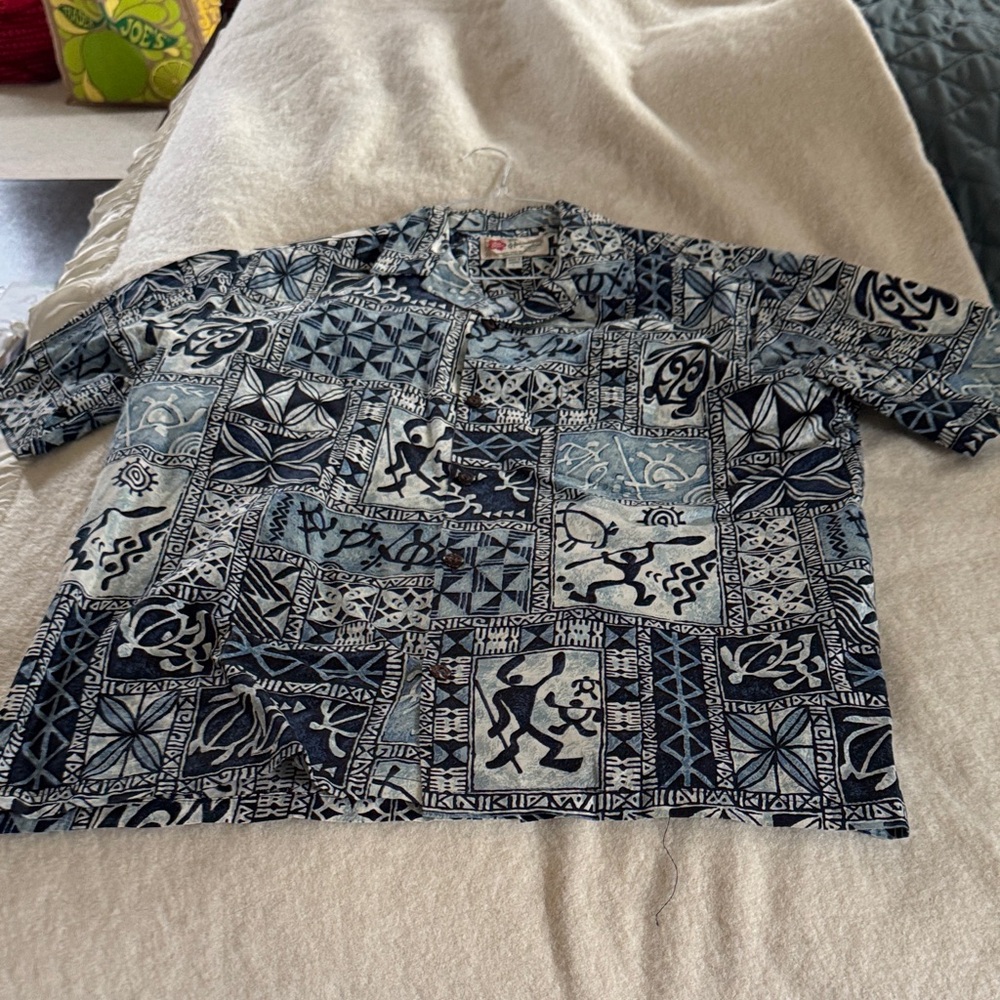 Hilo Hattie Blue and Black Hawaiian Shirt